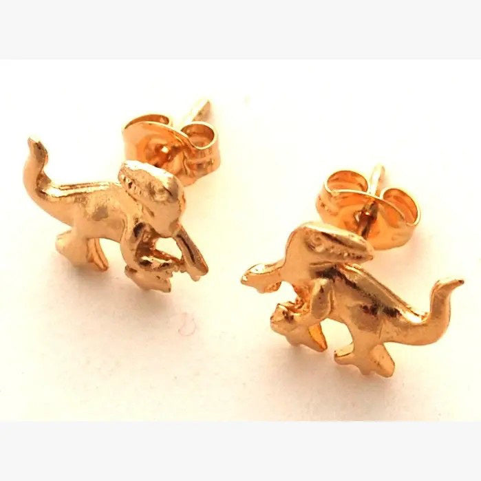 Sue Gold Earrings Off Backer Card